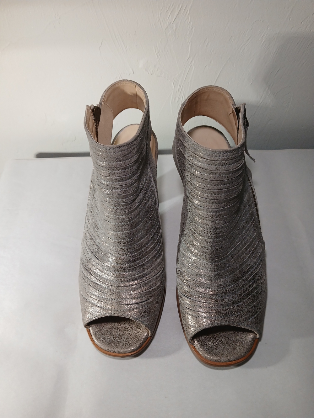 Paul Green Cayanne Metallic Smoke Leather Peep-Toe Sandal Booties Sz. 6